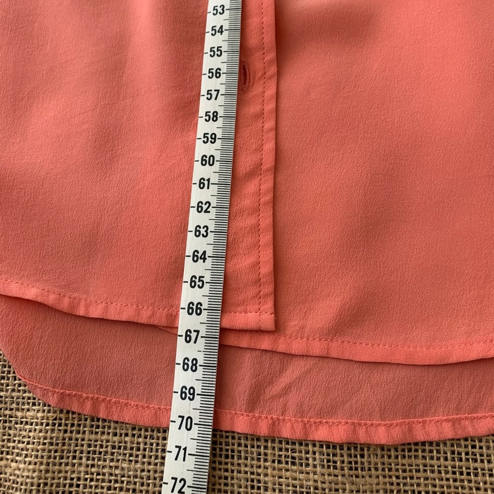 EQUIPMENT 100% SILK Sleeveless Button Shirt - Picture 9 of 9